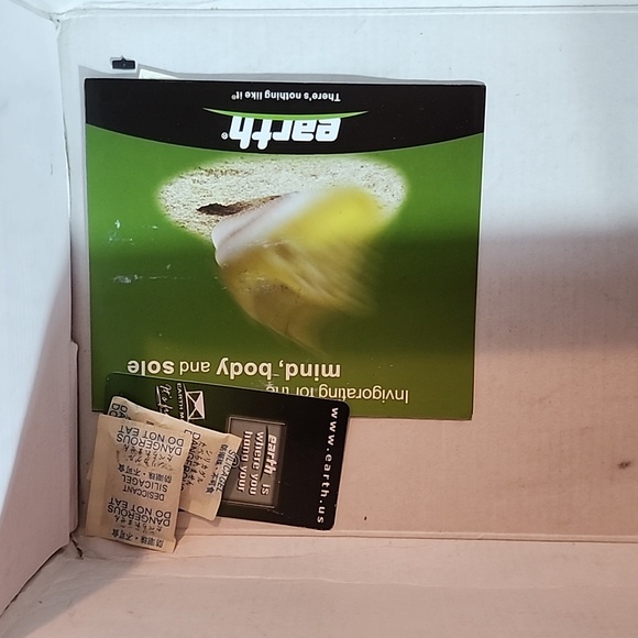 Chic Black Women's Sandals - Picture 3 of 3